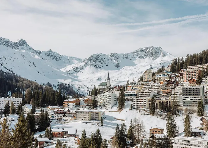 Sauna, Pool, Gym, Skishuttle Inkl Ski-in Apartman Arosa